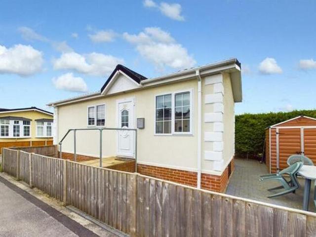 House for sale in Brayford, Lincolnshire