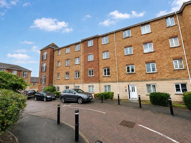 Apartment for rent in Purfleet-on-Thames, Essex