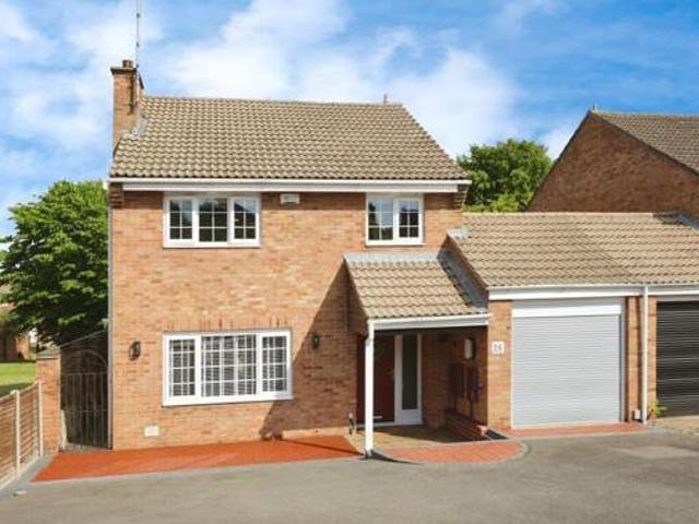 House for sale in Newton, New Bilton