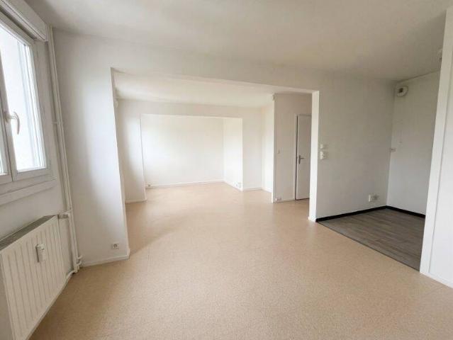 Appartement location à Le Bout des Ponts-Est, Amboise