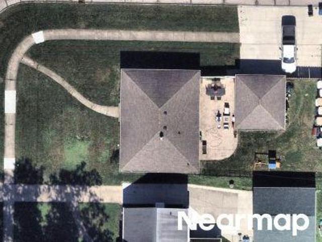 House for sale in North Olmsted, Cuyahoga County