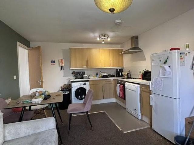 House for rent in Hotwells, Feckenham
