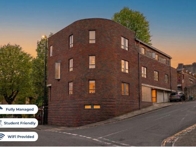 Apartment for rent in Hotwells, Feckenham