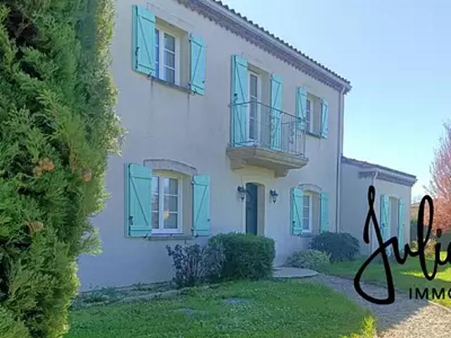 Maison vente à Castres, Ambres