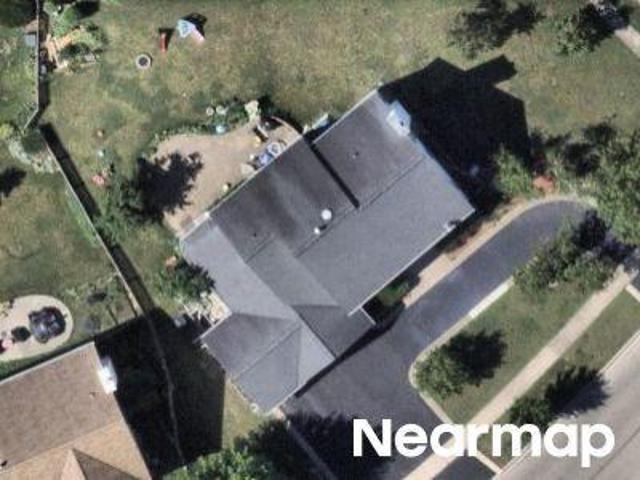 House for sale in Mundelein, Illinois