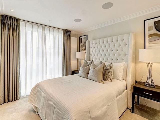 Apartment for rent in Victoria, Greater London
