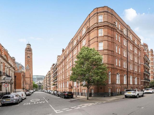 Apartment for rent in Victoria, Greater London