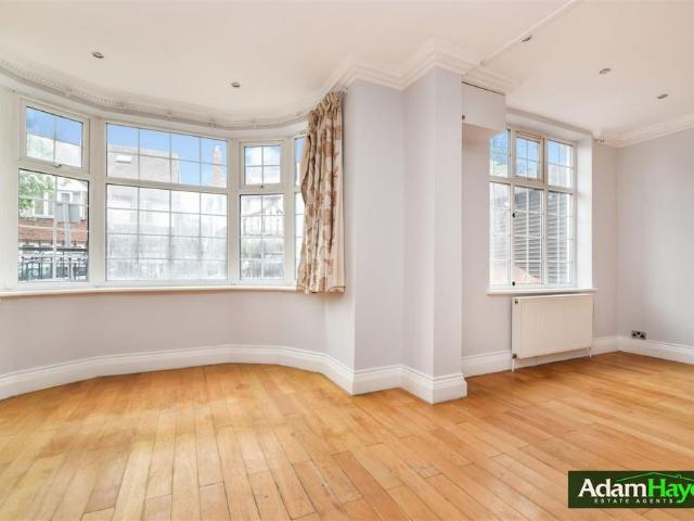 House for rent in London Borough of Barnet, Greater London