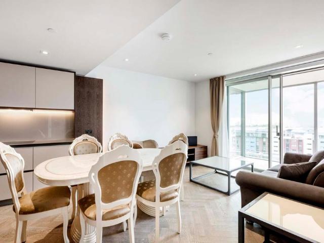 Apartment for rent in Nine Elms, Greater London