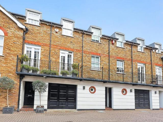 House for rent in Battersea, Greater London