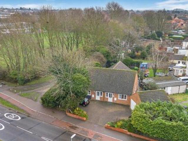 House for sale in Huntingdon
