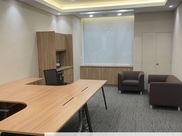 Shop for sale in Petaling, Damansara Damai