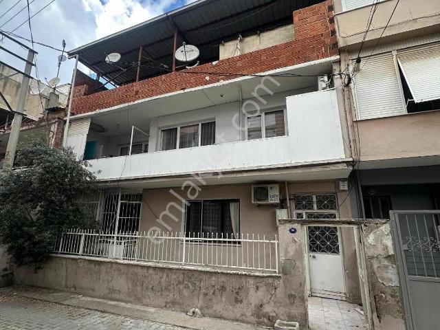 Bornova, İzmir içerisinde satılık Bina