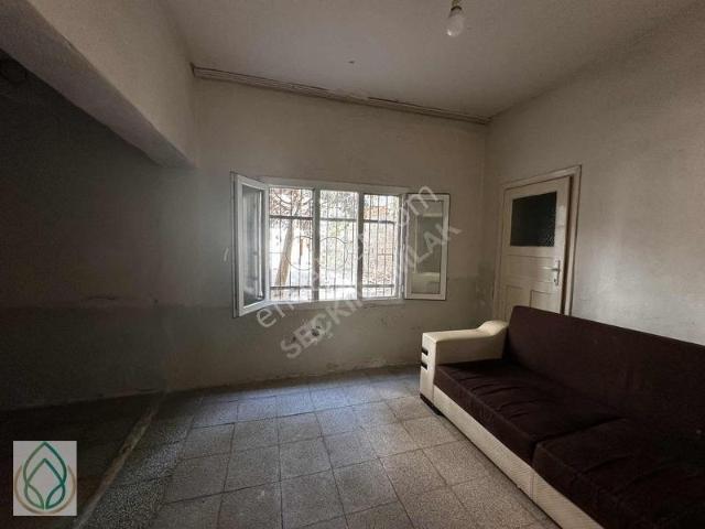 Rafet Paşa Mahallesi, Bornova içerisinde kiralık mülk
