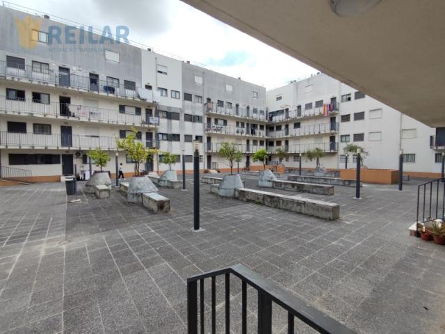 Apartamento venda em Santa Clara, Lisboa