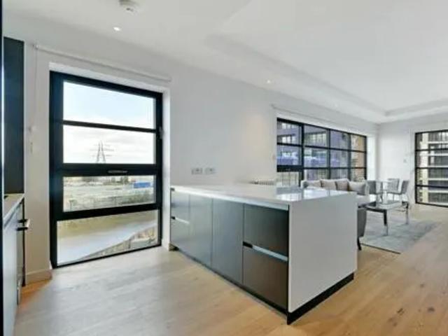 Apartment for rent in London City Island, Blackwall
