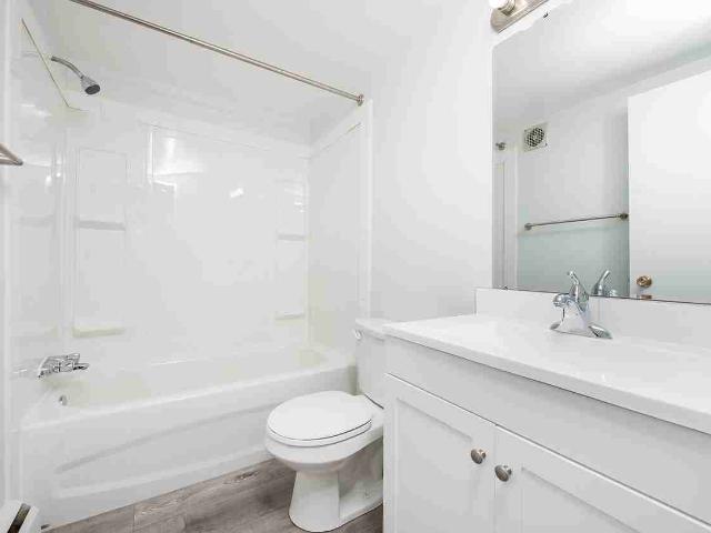 Apartment for rent in Wedgewood, Alberta
