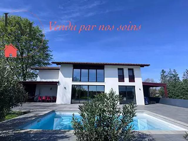 Maison vente à Bayonne, Amendeuix-oneix
