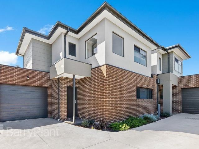 Townhouse for rent in Camerons Creek, Victoria