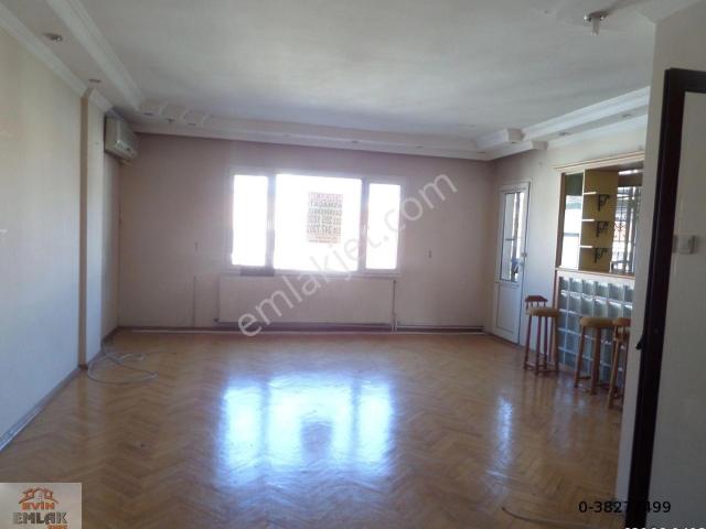 Karabağlar, İzmir içerisinde kiralık mülk