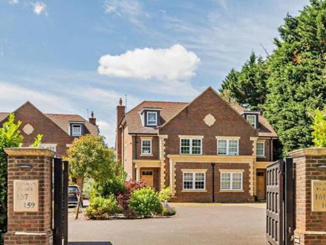 House for sale in Beaconsfield, Penn Bottom