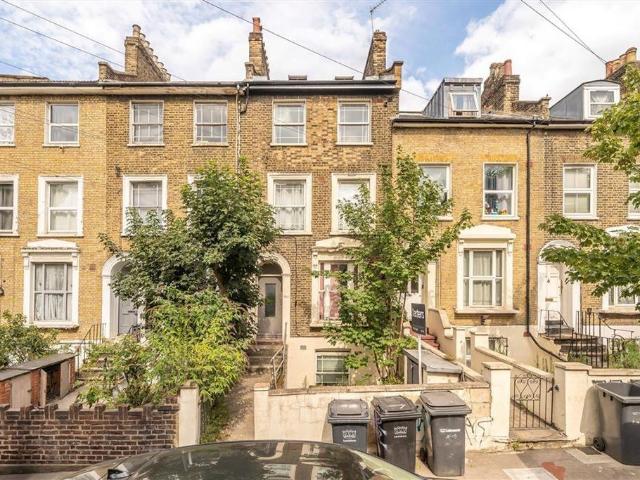 Apartment for rent in London Borough of Lewisham, New Cross