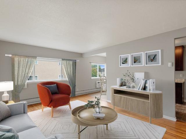 Apartment for rent in Greater East Side, Ramsey