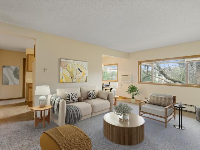 Apartment for rent in Greater East Side, Ramsey