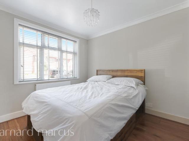 Apartment for rent in London Borough of Hounslow, Hanworth