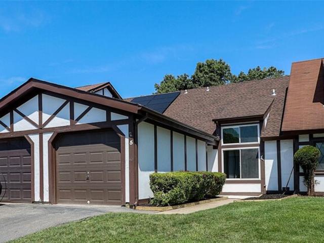 Condo for sale in Middle Island
