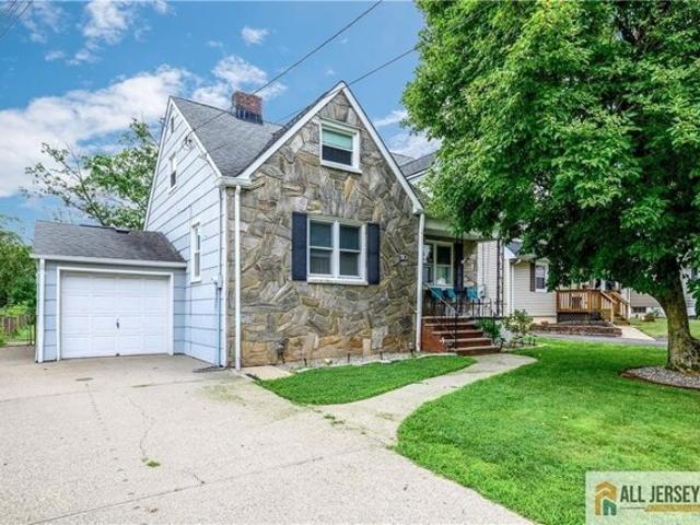 House for sale in Avenel, New Jersey