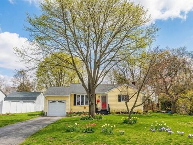 House for sale in Bohemia, New York