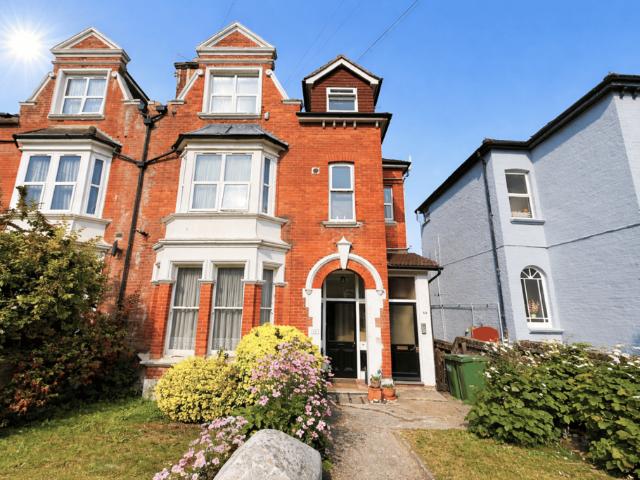 Apartment for rent in Central, Heathlands