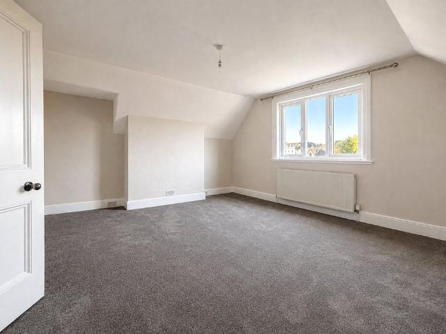 Apartment for rent in St James, Sandown Park