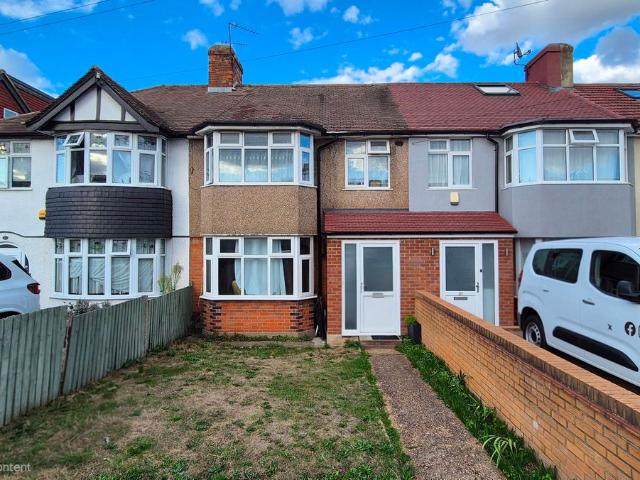 House for rent in London Borough of Hounslow, Greater London