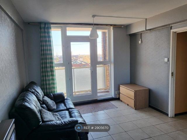 Apartment for rent in Stamford Hill, Greater London