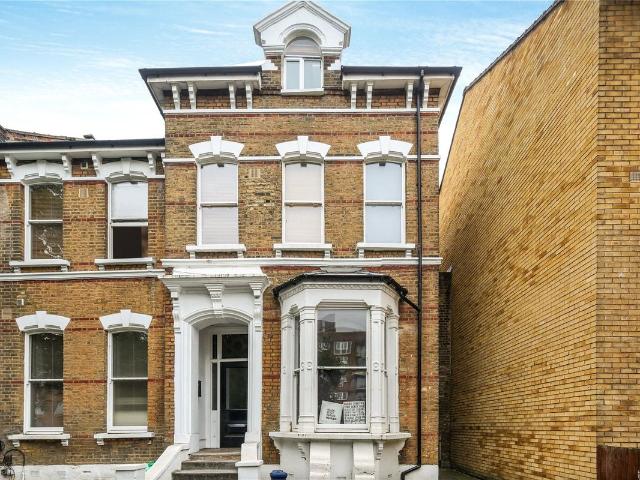 Apartment for rent in London Borough of Hackney, Greater London