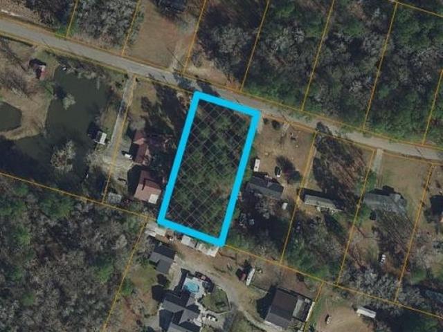 Land for sale in Galivants Ferry, South Carolina