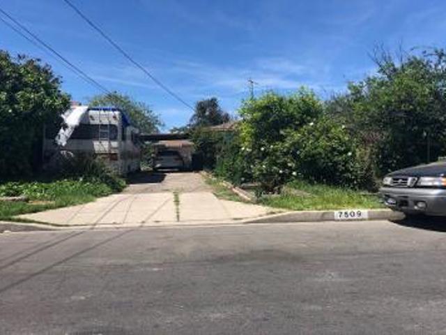 House for sale in Reseda, Reseda