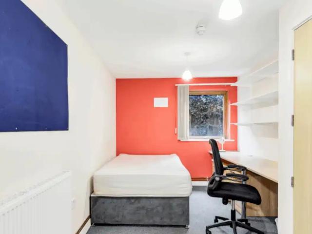 Apartment for rent in Key Street, Suffolk