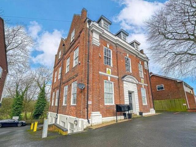 House for sale in Leyfields, Kettlebrook