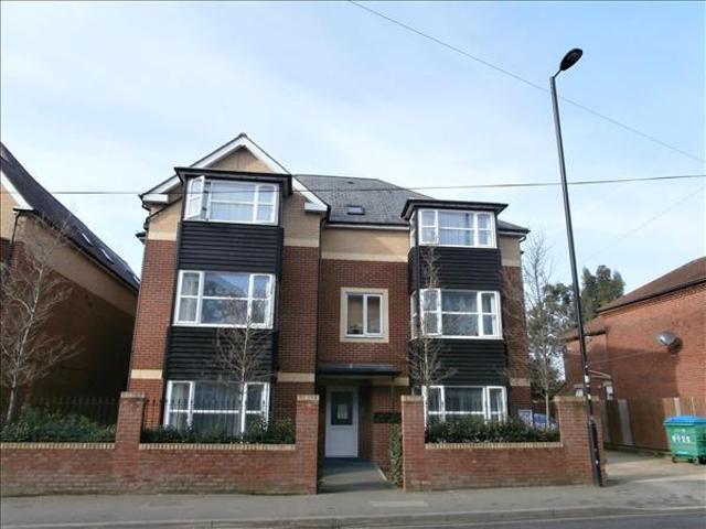 Apartment for rent in Bitterne Park, City Of Southampton