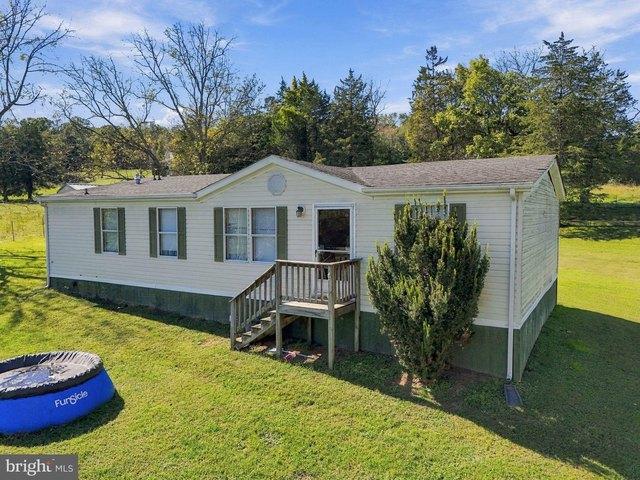 House for sale in Amissville, Rappahannock County