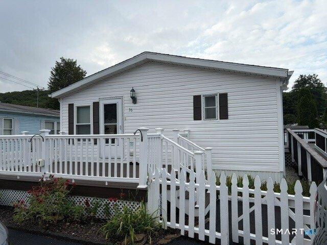 Property for sale in Bethany, Connecticut