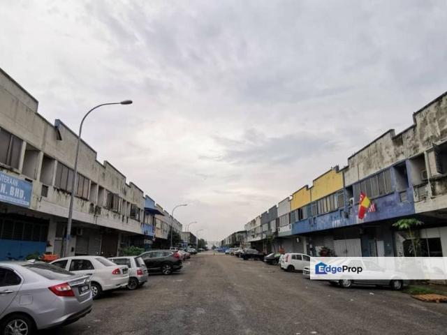 Warehouse for sale in Seksyen 36, Shah Alam