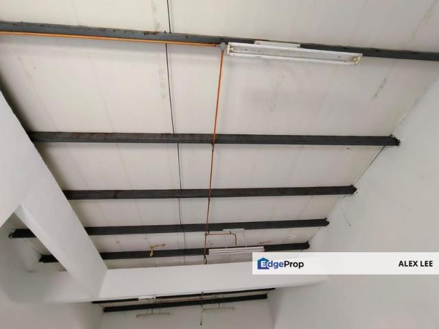 Warehouse for sale in Seksyen 36, Shah Alam