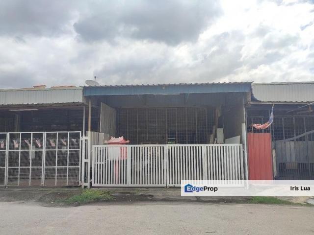 Warehouse for sale in Shah Alam