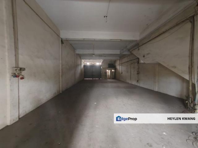 Warehouse for rent in Alam Impian, Selangor