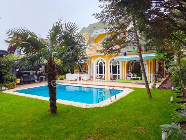 Tuzla, İstanbul içerisinde satılık Villa
