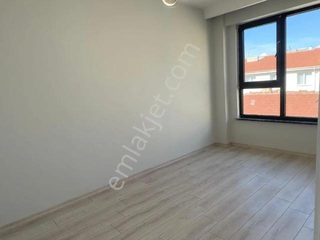 Çamlıca Mahallesi, Tepebaşı içerisinde kiralık mülk
